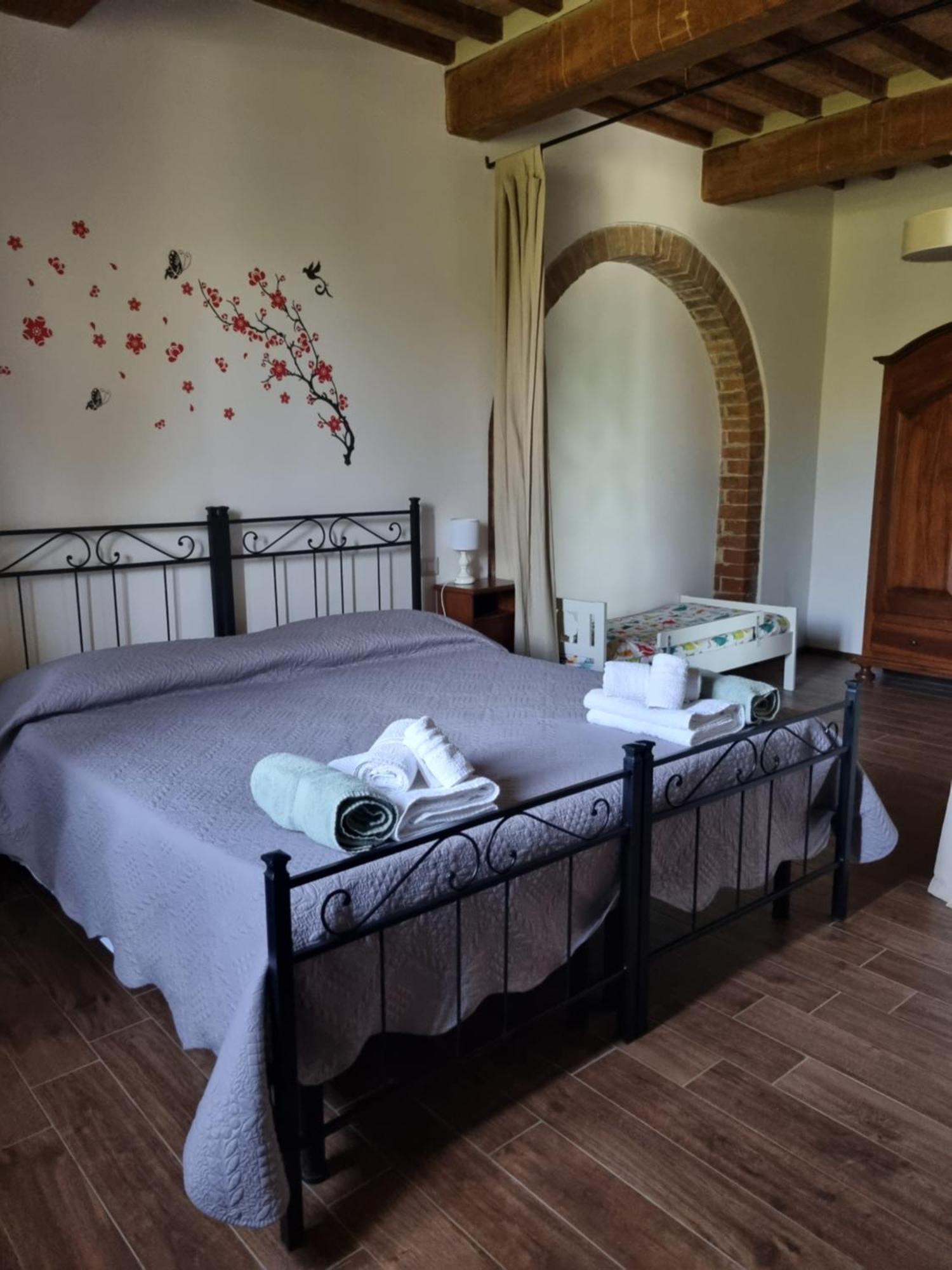 Agriturismo Melariano Castelnuovo Berardenga Exteriör bild