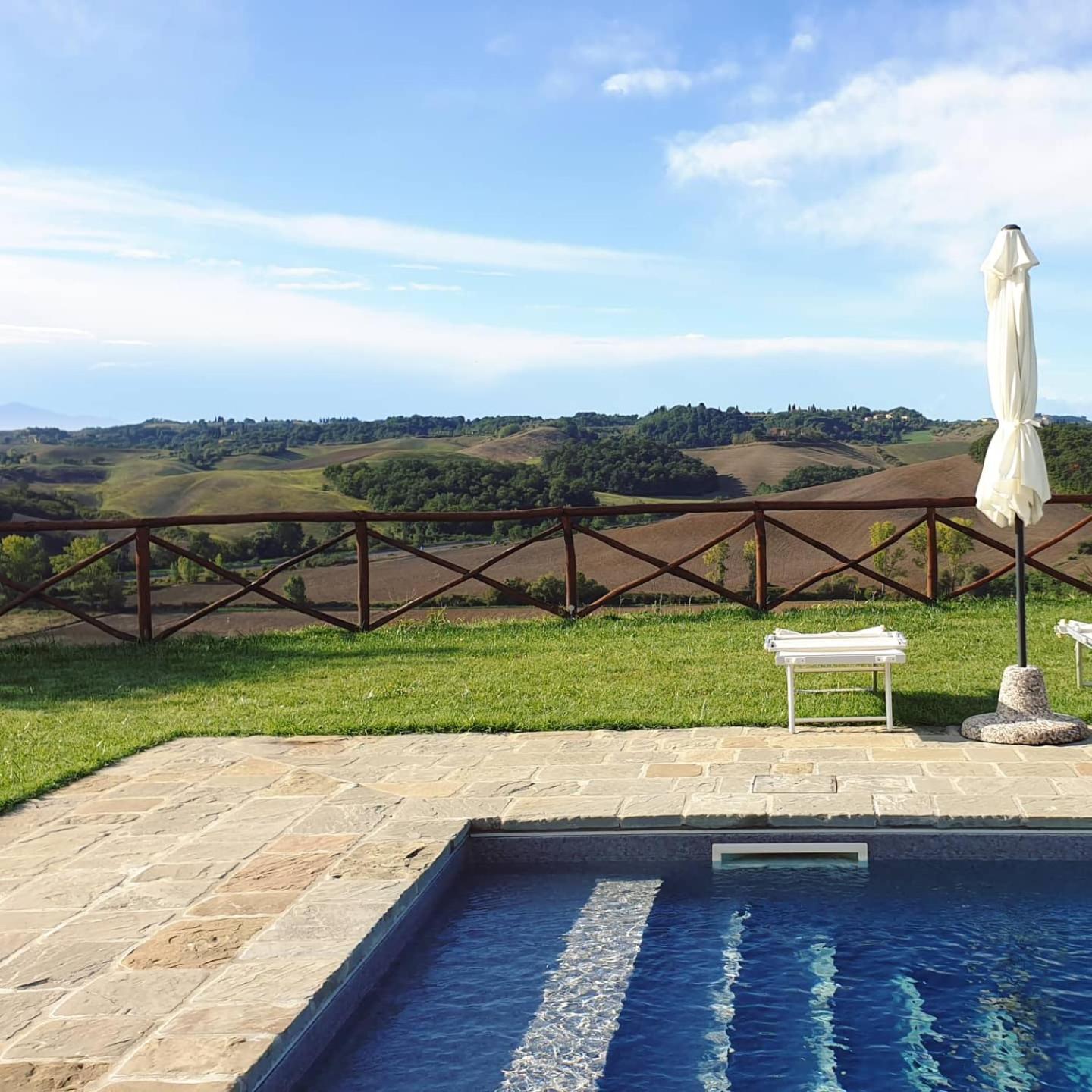 Agriturismo Melariano Castelnuovo Berardenga Exteriör bild